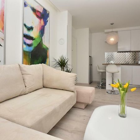 Apartman Petra Appartement Makarska Buitenkant foto