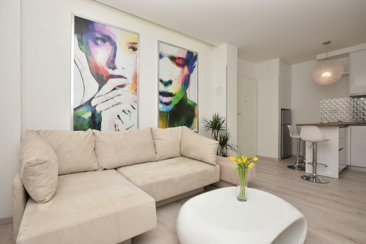 Apartman Petra Appartement Makarska Buitenkant foto